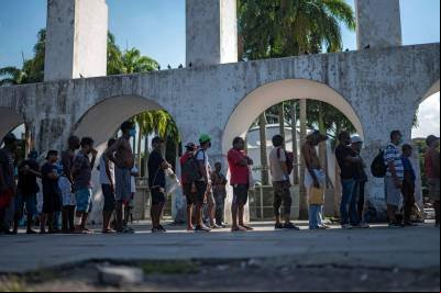 Número de brasileiros em extrema pobreza é o menor desde 1980, diz Banco Mundial