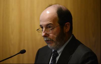Armínio Fraga aponta 